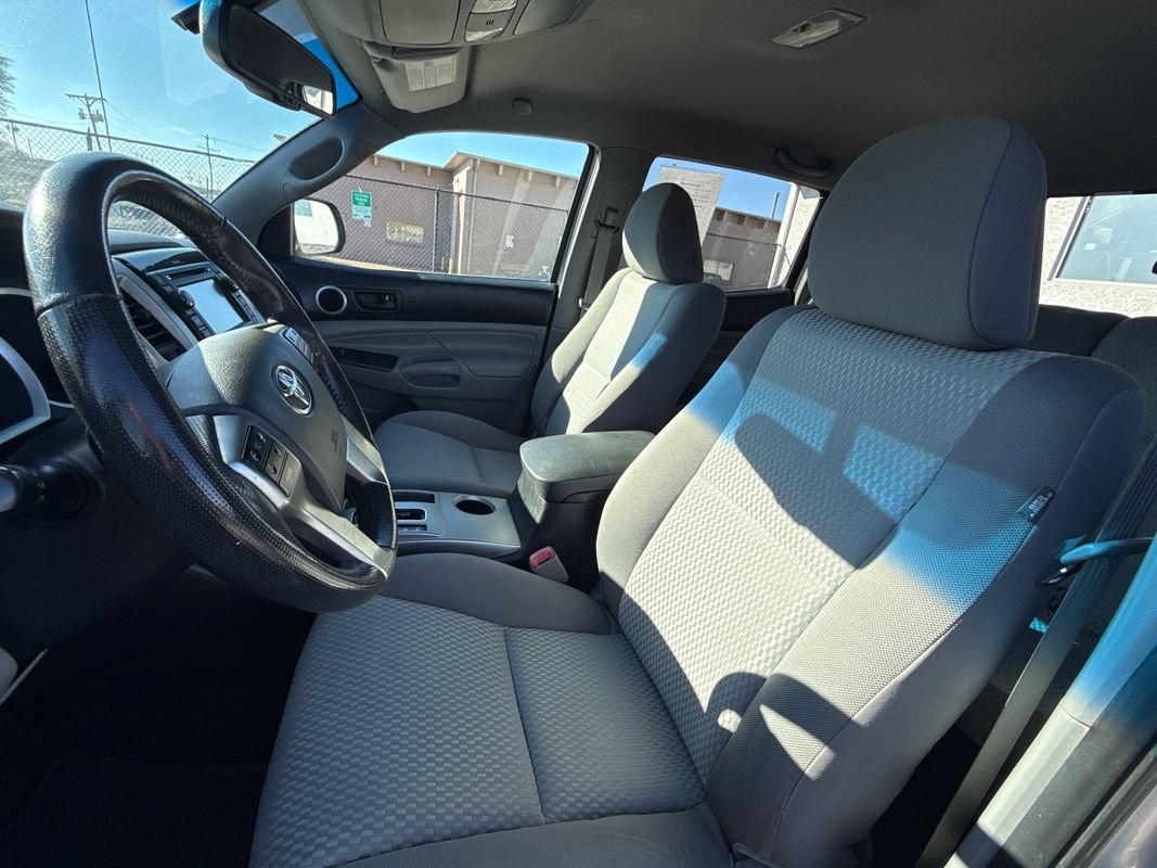 Used 2013 Toyota Tacoma 4x4 Double Cab w/ SR5 Pkg image 14