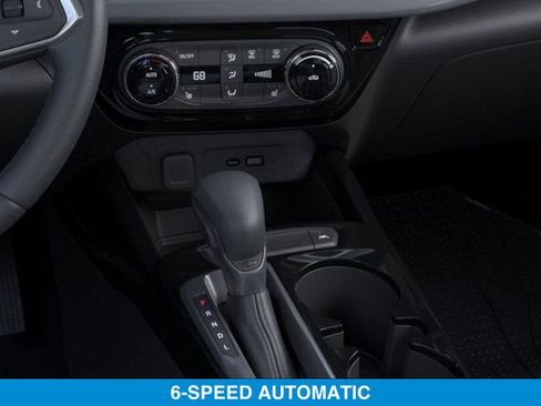 New 2026 Chevrolet Trax LT w/ Driver Confidence Package FWD image 23