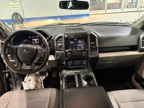 Used 2016 Ford F150 XLT w/ Equipment Group 302A Luxury AWD/4WD image 13