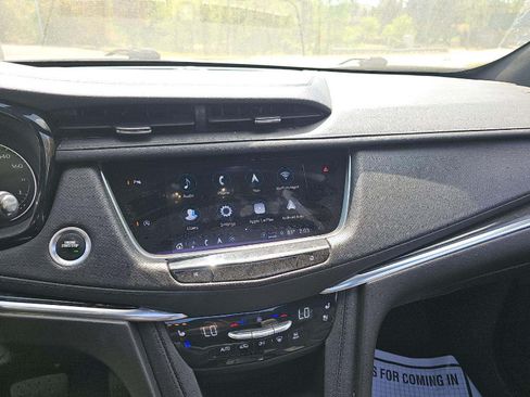 Used 2023 Cadillac XT5 Premium Luxury AWD/4WD image 7