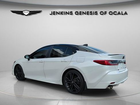 Used 2025 Toyota Camry XSE image 6