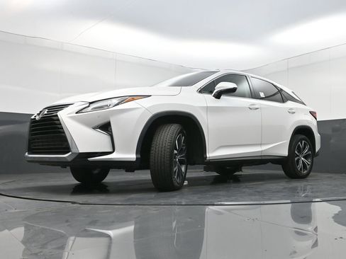 Used 2017 Lexus RX 350 350 w/ Premium Package image 26