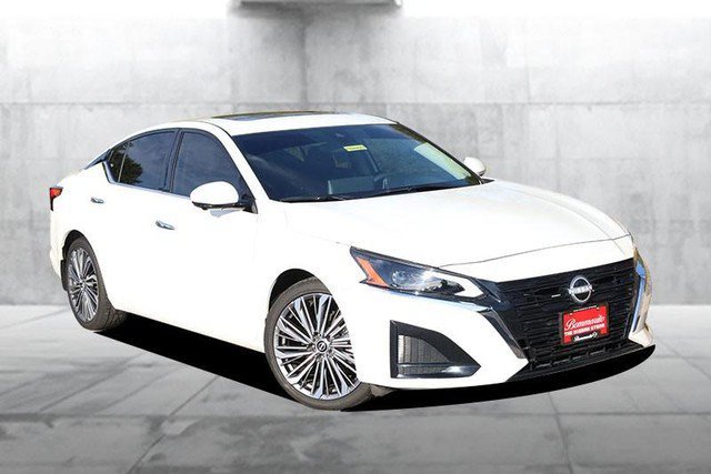 Certified 2025 Nissan Altima 2.5 SL FWD image 2