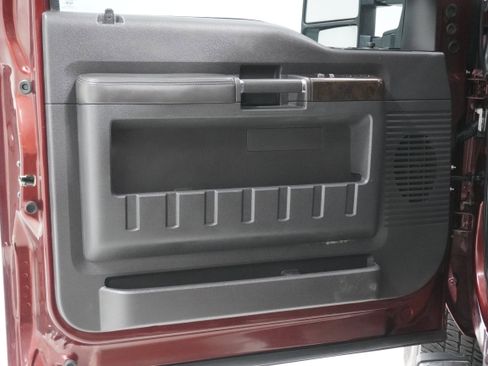 Used 2016 Ford F250 Platinum w/ FX4 Off-Road Package image 15