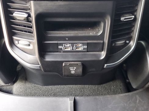 Used 2023 RAM 1500 Laramie RWD image 12