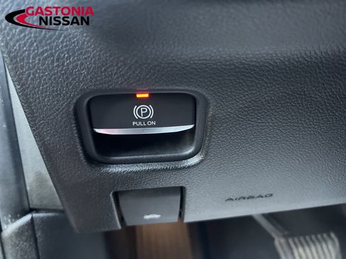 Used 2021 Jeep Grand Cherokee L Limited image 41