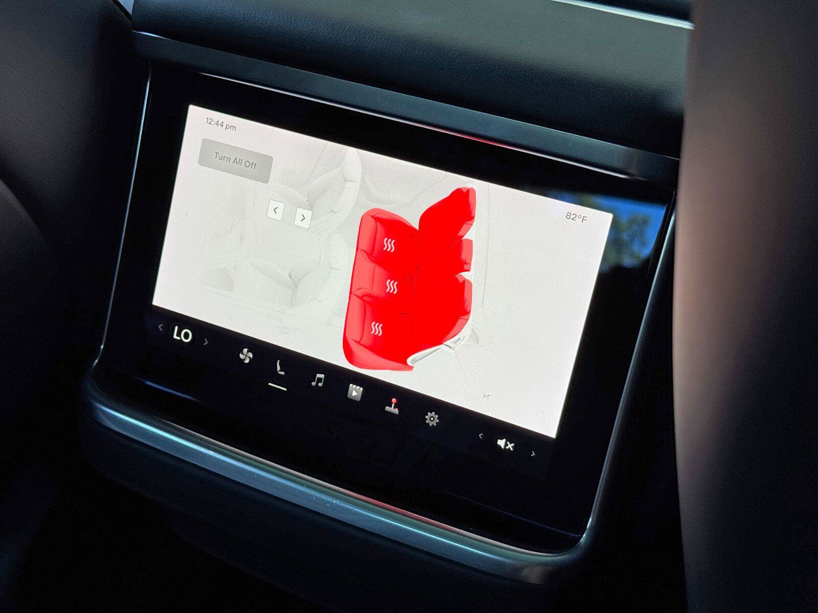 Used 2022 Tesla Model S AWD/4WD image 36