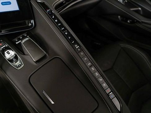 Used 2025 Chevrolet Corvette Z06 w/ Z07 Performance Package image 22