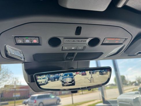 New 2025 GMC Hummer EV 3X w/ Extreme Off-Road Package image 16