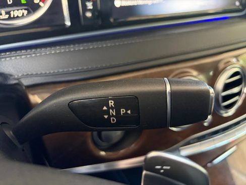 Used 2016 Mercedes-Benz S 550 4MATIC Sedan image 27