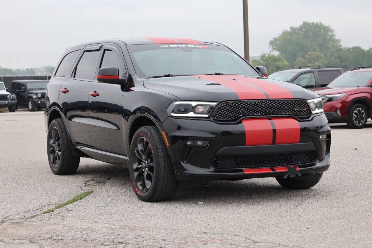 Used 2022 Dodge Durango SXT w/ Blacktop Package AWD/4WD image 4