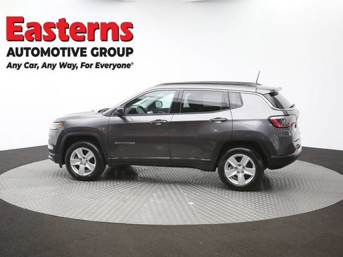 Used 2022 Jeep Compass Latitude AWD/4WD image 62