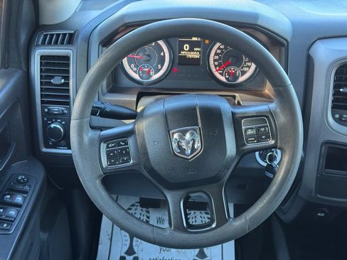 Used 2018 RAM 2500 Tradesman w/ Chrome Appearance Group AWD/4WD image 19