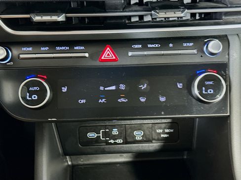 Used 2025 Hyundai Sonata SEL FWD image 23