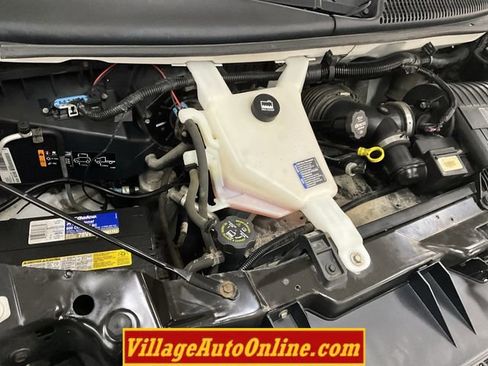 Used 2014 Chevrolet Express 2500 image 33