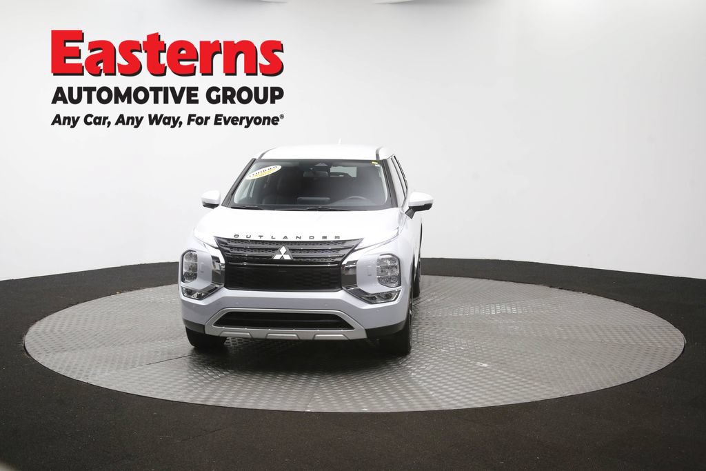 Used 2024 Mitsubishi Outlander SE AWD/4WD image 53