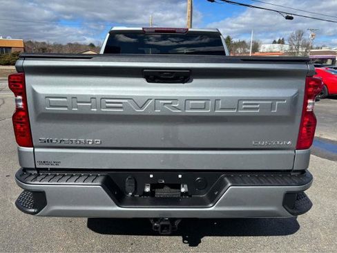 Used 2024 Chevrolet Silverado 1500 Custom image 7