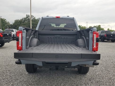 New 2026 Ford F250 Lariat w/ Black Appearance Package image 10