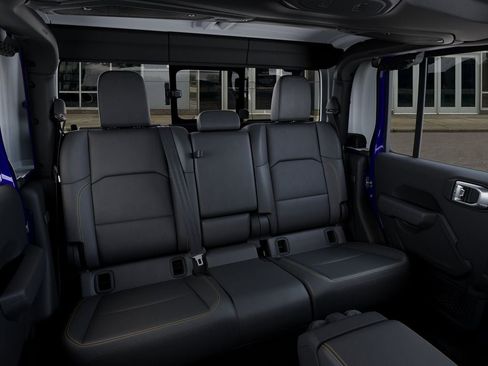 New 2026 Jeep Gladiator Sahara image 16