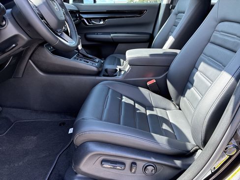 Certified 2026 Honda CR-V EX-L image 18