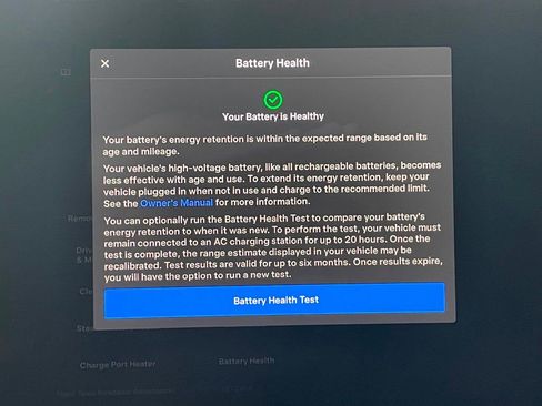 Used 2022 Tesla Model X Plaid image 37