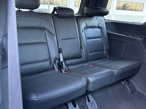 New 2026 Lincoln Navigator Reserve AWD/4WD image 18
