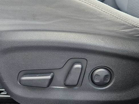 Used 2019 Hyundai Tucson Value AWD/4WD image 16