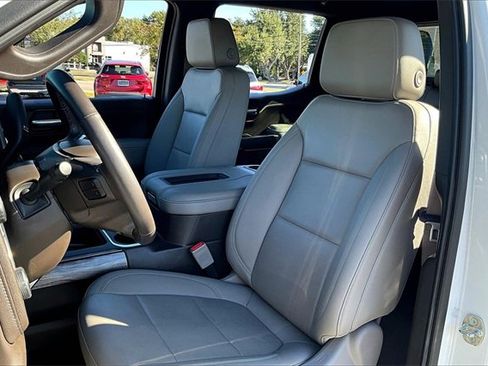 Used 2022 Chevrolet Silverado 1500 LTZ w/ LTZ Convenience Package II image 18