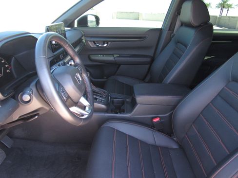 Used 2025 Honda CR-V Sport-L image 17