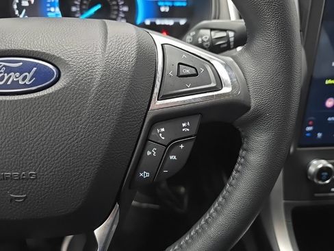 Used 2024 Ford Edge SEL w/ Convenience Package AWD/4WD image 25