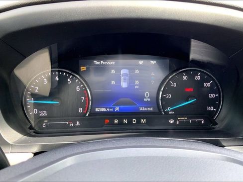 Used 2020 Ford Explorer XLT w/ Equipment Group 202A RWD image 13