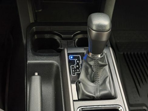 Used 2019 Toyota Tacoma TRD Off-Road RWD image 20