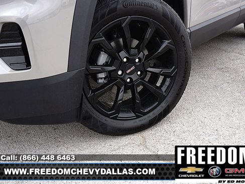 New 2026 GMC Terrain Elevation w/ Elevation Premium Package FWD image 9