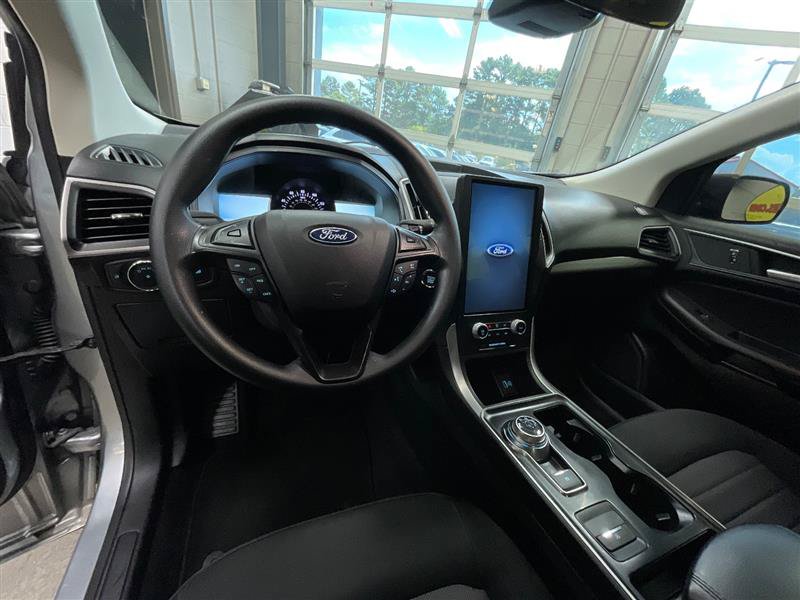 Used 2022 Ford Edge SE AWD/4WD image 13