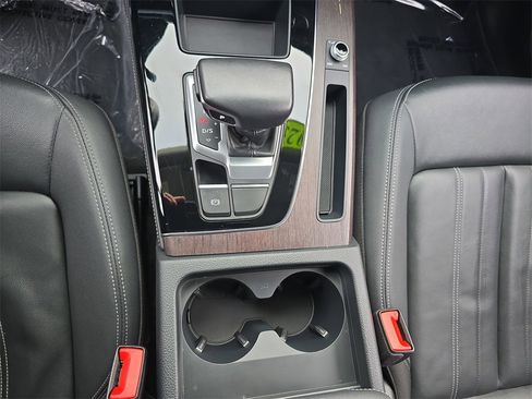 Used 2023 Audi Q5 2.0T Premium Plus w/ Premium Plus Package image 29