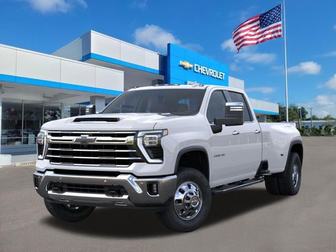 New 2026 Chevrolet Silverado 3500 LTZ w/ LTZ Plus Package AWD/4WD image 6