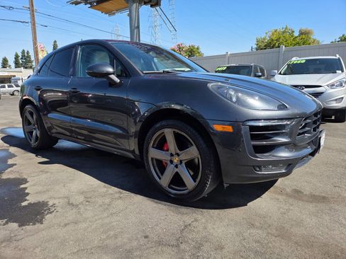 Used 2018 Porsche Macan GTS image 5