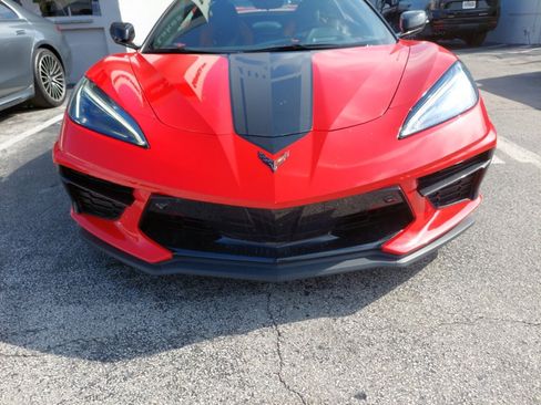 Used 2024 Chevrolet Corvette Stingray Premium Conv w/ Z51 Performance Package RWD image 8