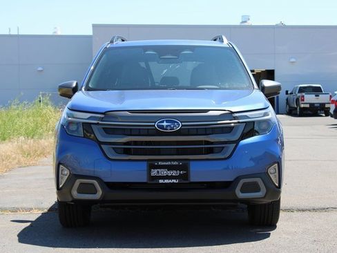 New 2025 Subaru Forester Limited image 9