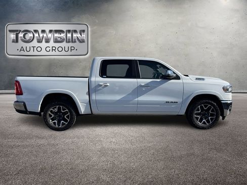 Used 2025 RAM 1500 Laramie image 3