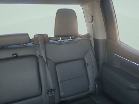 Used 2023 GMC Sierra 1500 SLT w/ X31 Off-Road Package image 14