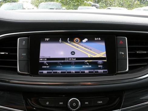 Used 2019 Buick Enclave Essence AWD/4WD image 27