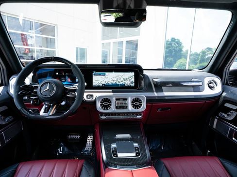 Used 2025 Mercedes-Benz G 63 AMG 4MATIC image 46