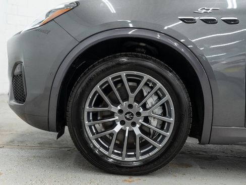 Used 2023 Maserati Grecale GT AWD/4WD image 32