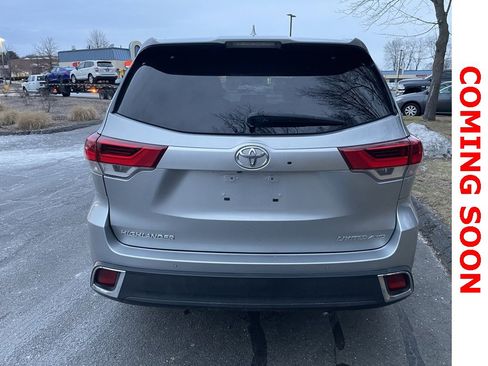 Used 2019 Toyota Highlander Limited image 5