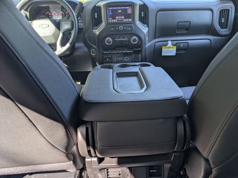 New 2026 Chevrolet Silverado 1500 W/T w/ WT Value Package AWD/4WD image 22