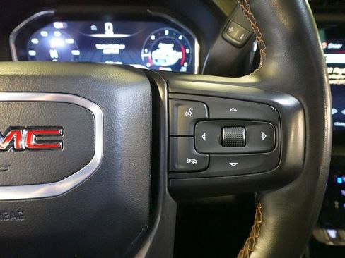 Used 2024 GMC Sierra 2500 AT4 w/ Technology Package AWD/4WD image 14