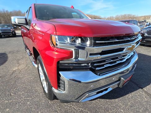Used 2022 Chevrolet Silverado 1500 LTZ image 12