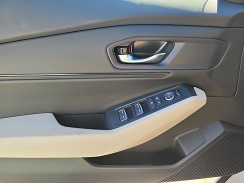 New 2025 Honda Accord SE image 22