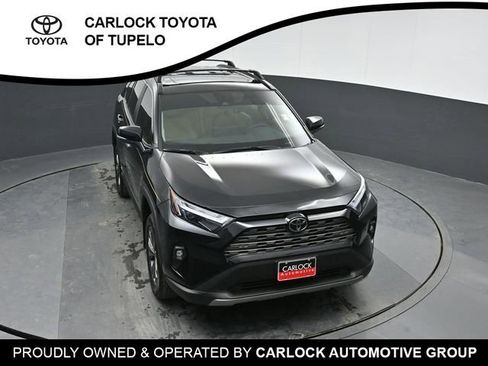 Used 2025 Toyota RAV4 Limited image 37